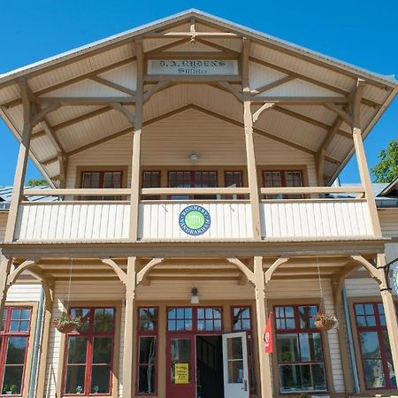 Ronneby Brunnspark Vandrarhem Och B&B Exterior photo