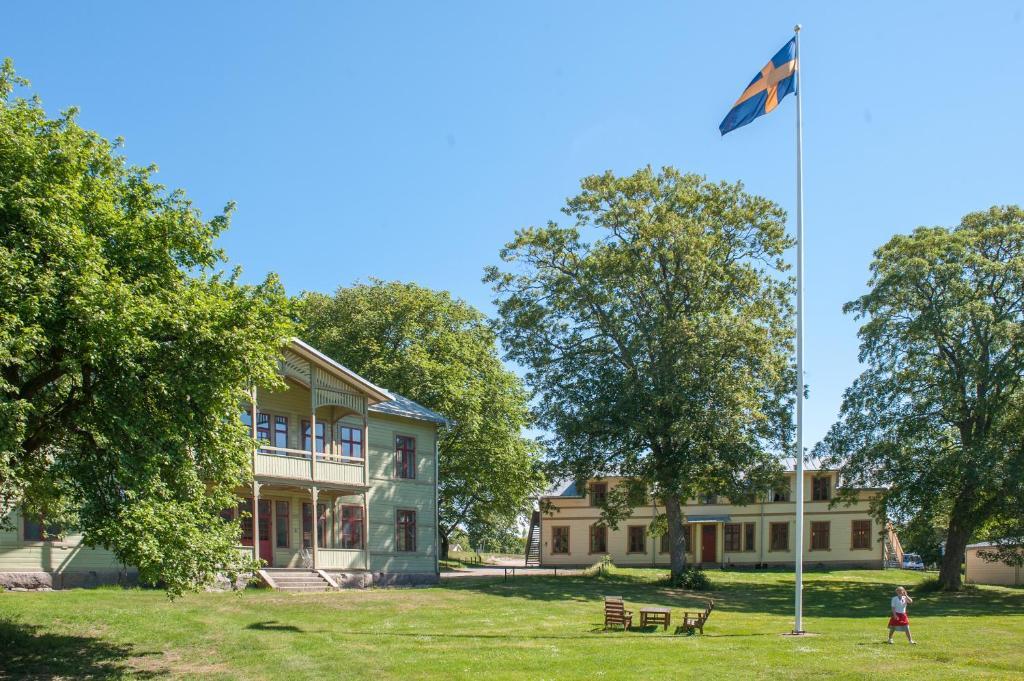 Ronneby Brunnspark Vandrarhem Och B&B Exterior photo
