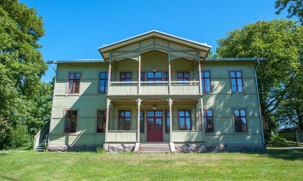 Ronneby Brunnspark Vandrarhem Och B&B Exterior photo