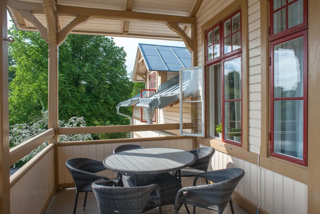 Ronneby Brunnspark Vandrarhem Och B&B Exterior photo